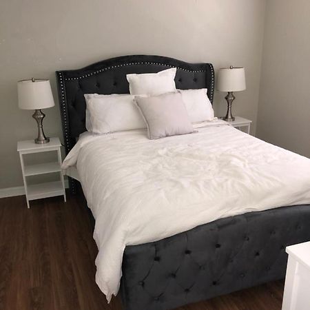 Cheerful 3 Bed House In A Cul- De-Sac! Villa Tampa Kültér fotó